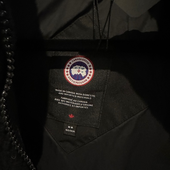 Canada Goose Black Sherpa Vest - Picture 4 of 7